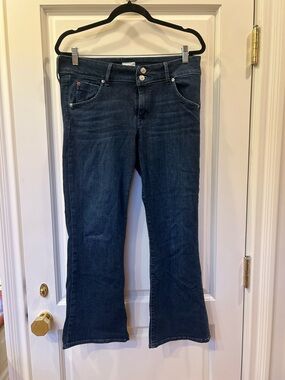 Hudson Jeans Collin Midrise Bootcut Crop